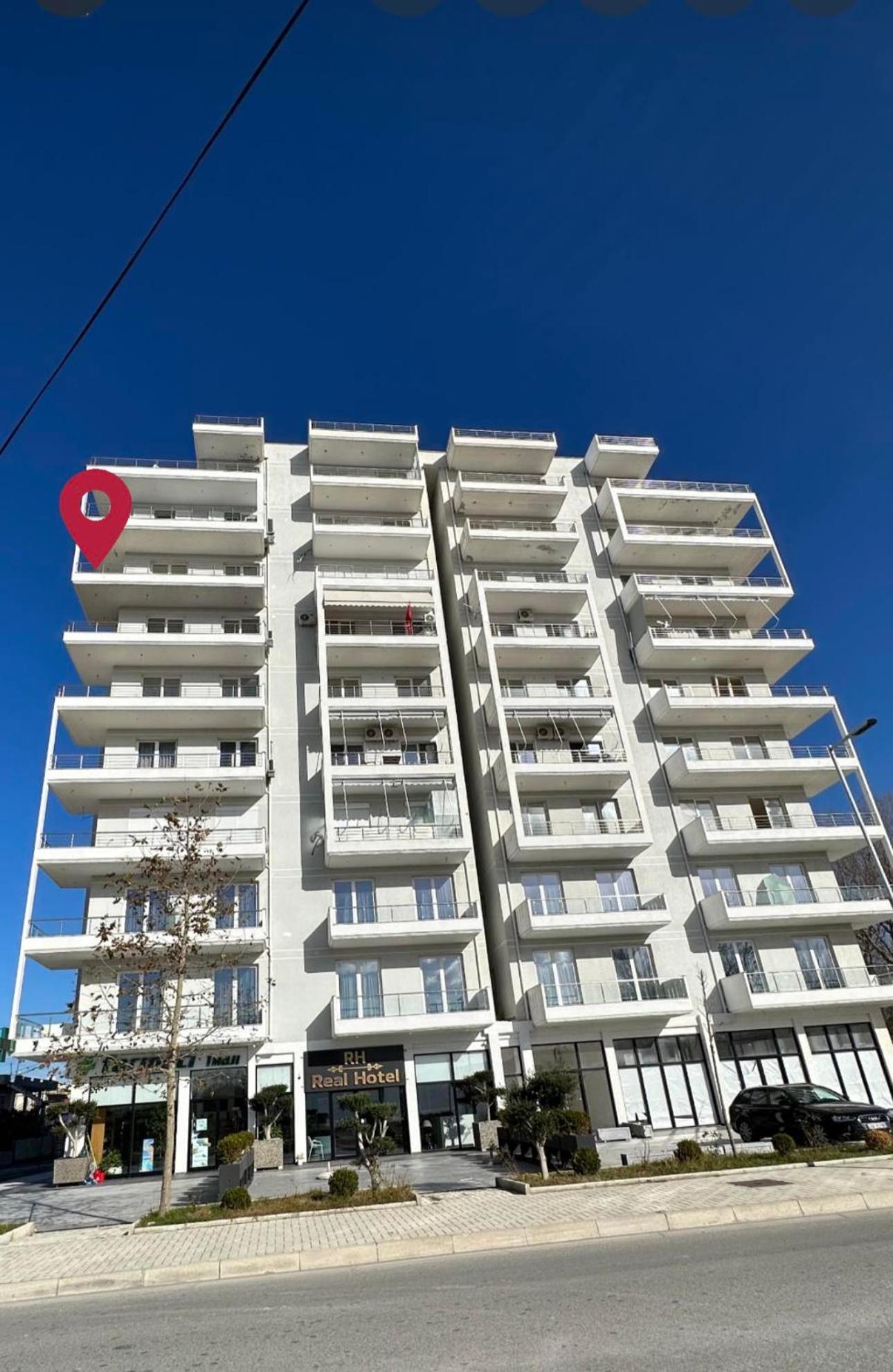 Sea View Apartment Luxury Vlorë Eksteriør bilde