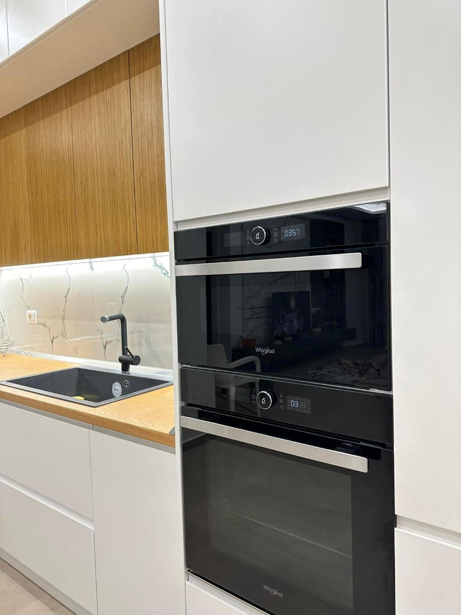 Sea View Apartment Luxury Vlorë Eksteriør bilde