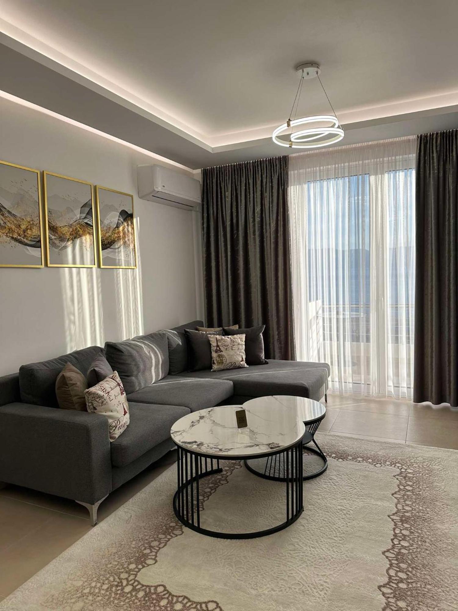 Sea View Apartment Luxury Vlorë Eksteriør bilde